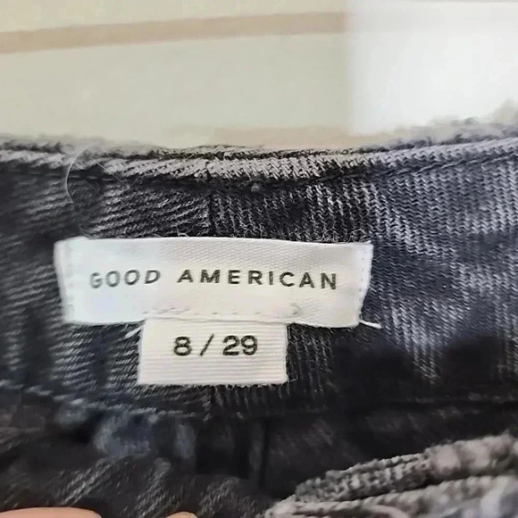 Good American Women's 90s 251 Jeans. Nwt size 29/8 - Picture 6 of 9